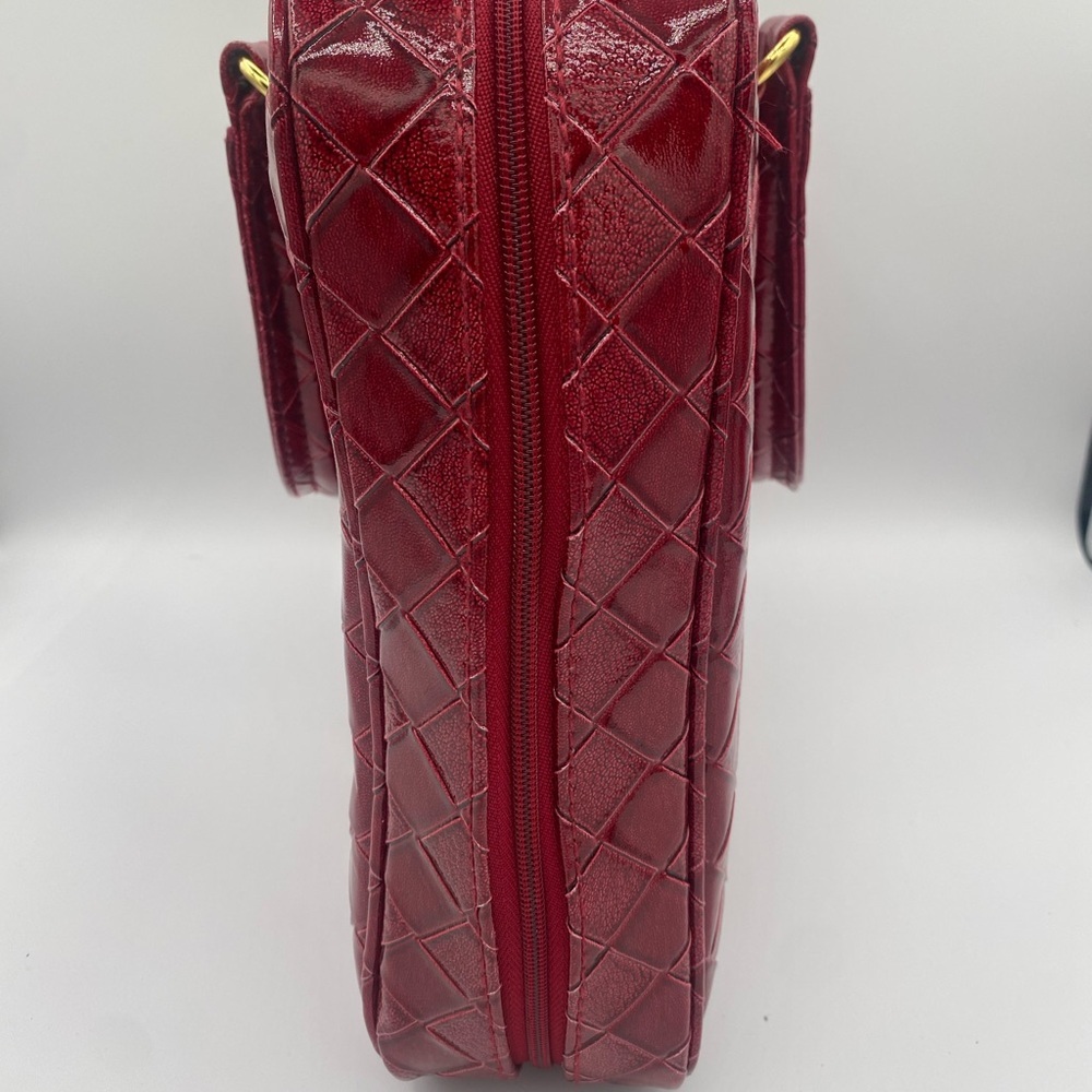 Estee Lauder Red Quilted Cosmetic Bag - Picture 2 of 6